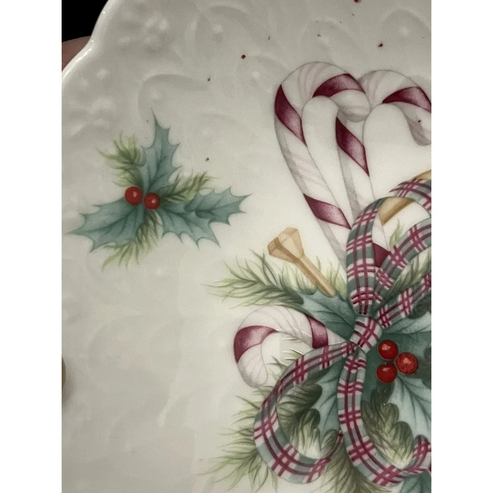 Mikasa Noel Jubilation Bone China Heart Trinket Dish B2101 Japan